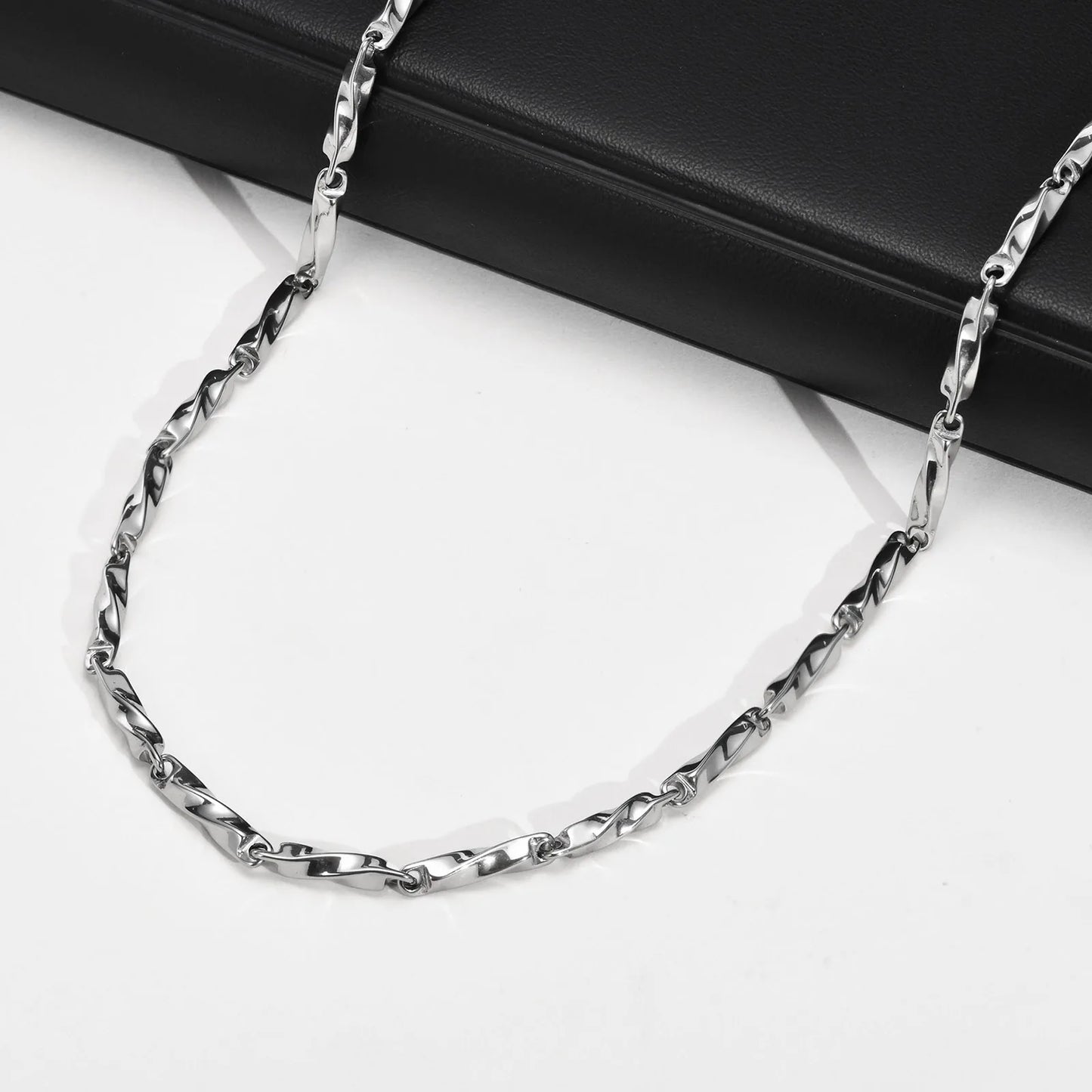 Mens Mobius Chain Necklaces Gifts Jewelry, Silver Color 4mm Wide Stainless Steel Geometric Twisted Links Choker Collar